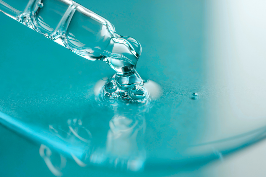 Blue serum dropper
